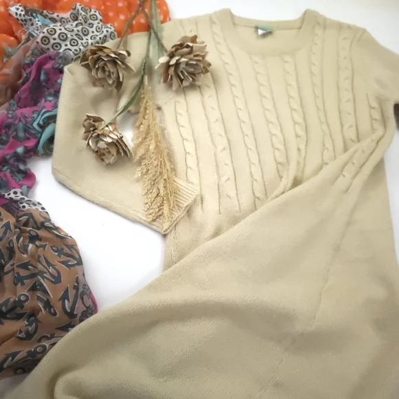 Sara Morgan Elegant Cream Knit Sweater Dress Sz Mp - Picture 8 of 9